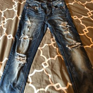 American Eagle tomgirl jeans